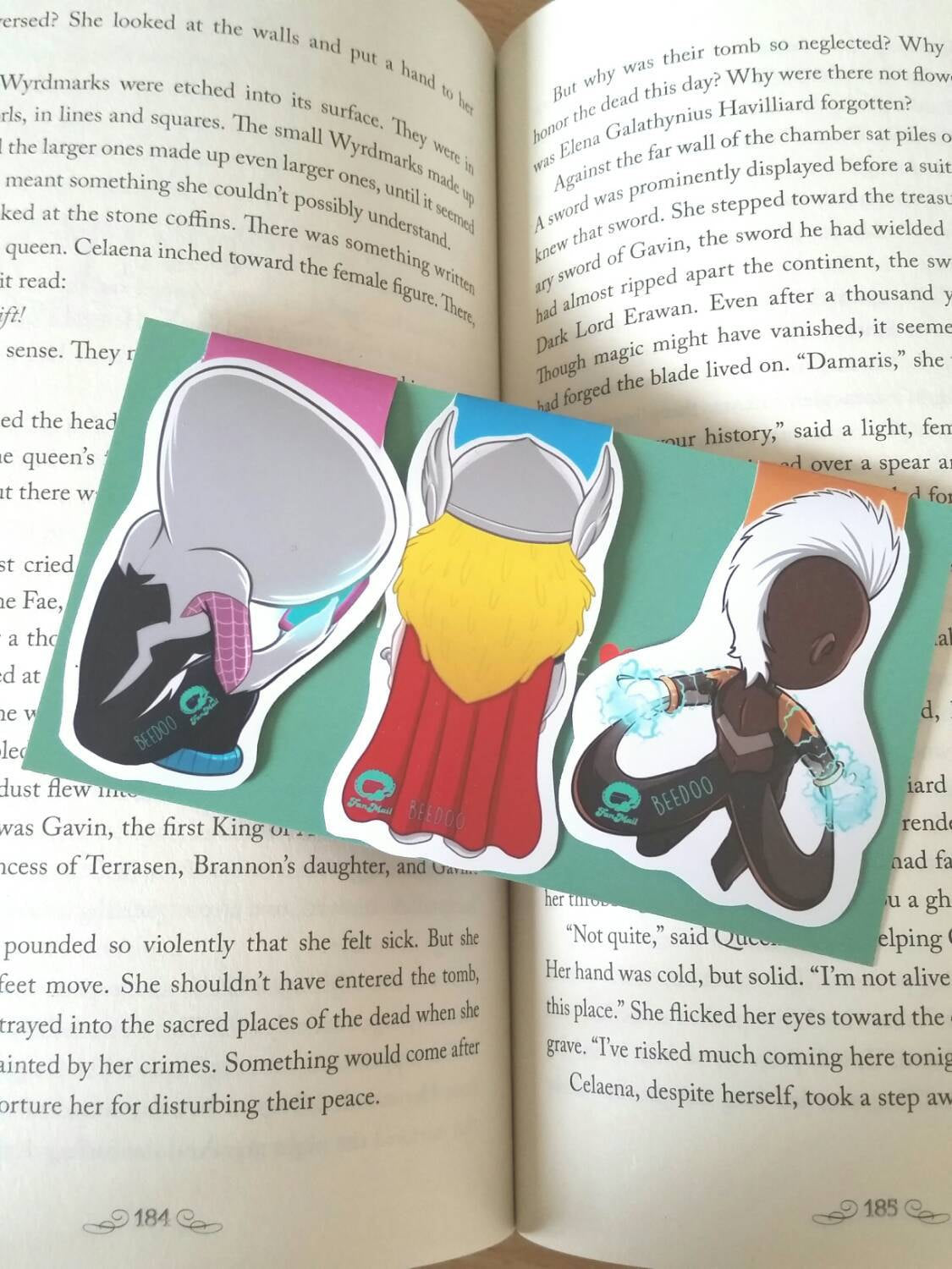 Superhero Girls Magnetic Bookmarks